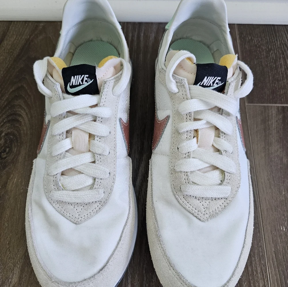 Nike Waffle Trainer 2 GS 'White Mint Copper Youth Sz 6.5Y #DC6477 102 - Picture 13 of 16